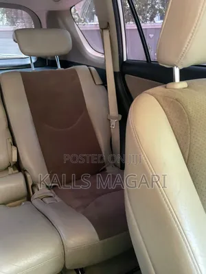 Toyota Vitz 2004 Beige