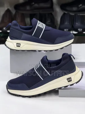 Men's Leather Shoes Very Beautiful Loewe Burberry and Boss Branded