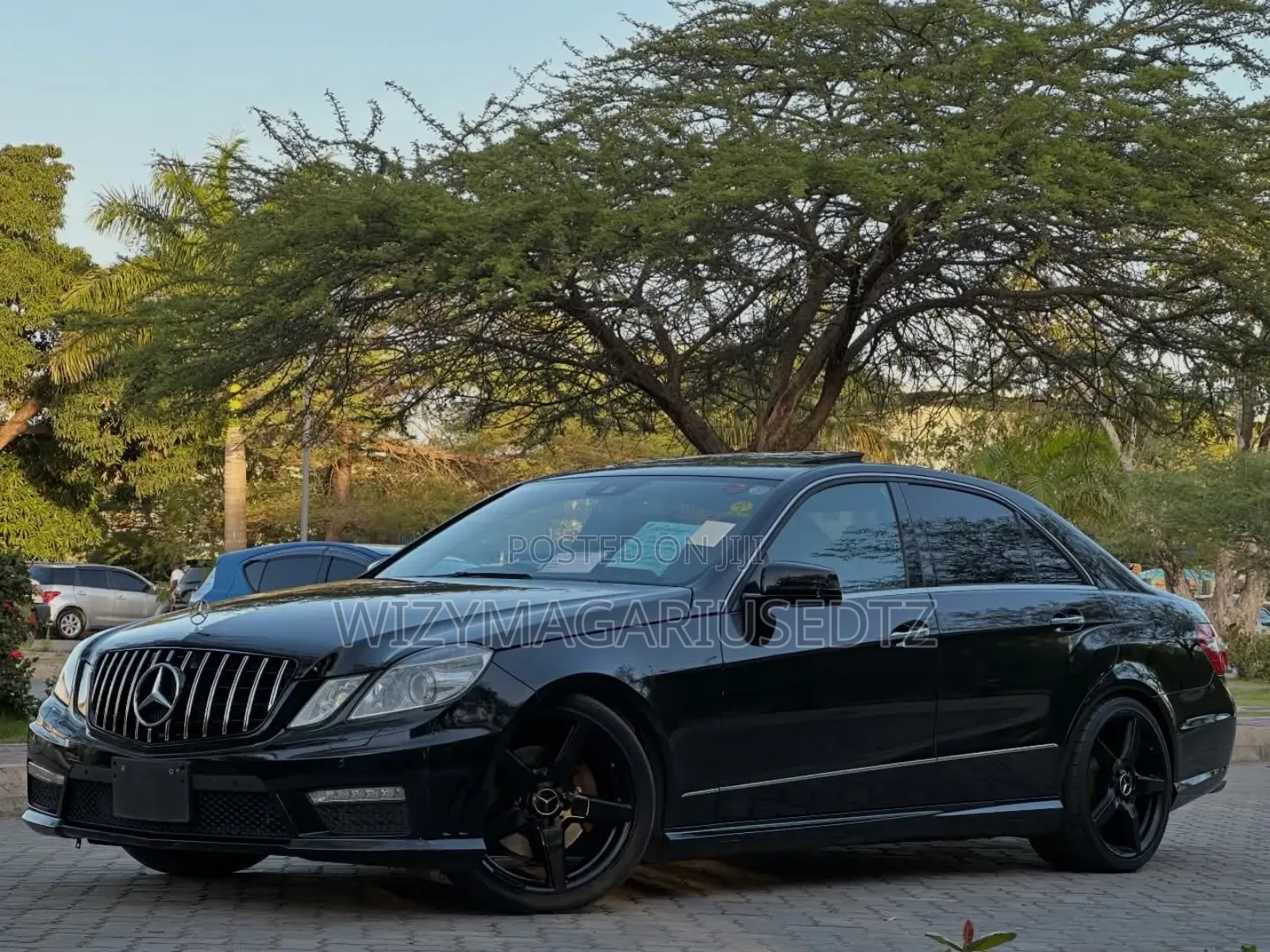 Mercedes-Benz E300 2011 Matt Black