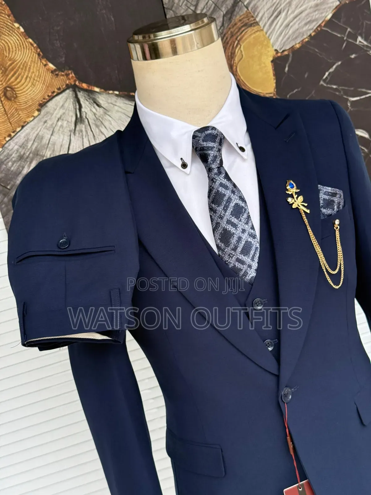 Men's New Suits St Oscar Brand Very Classical Looking