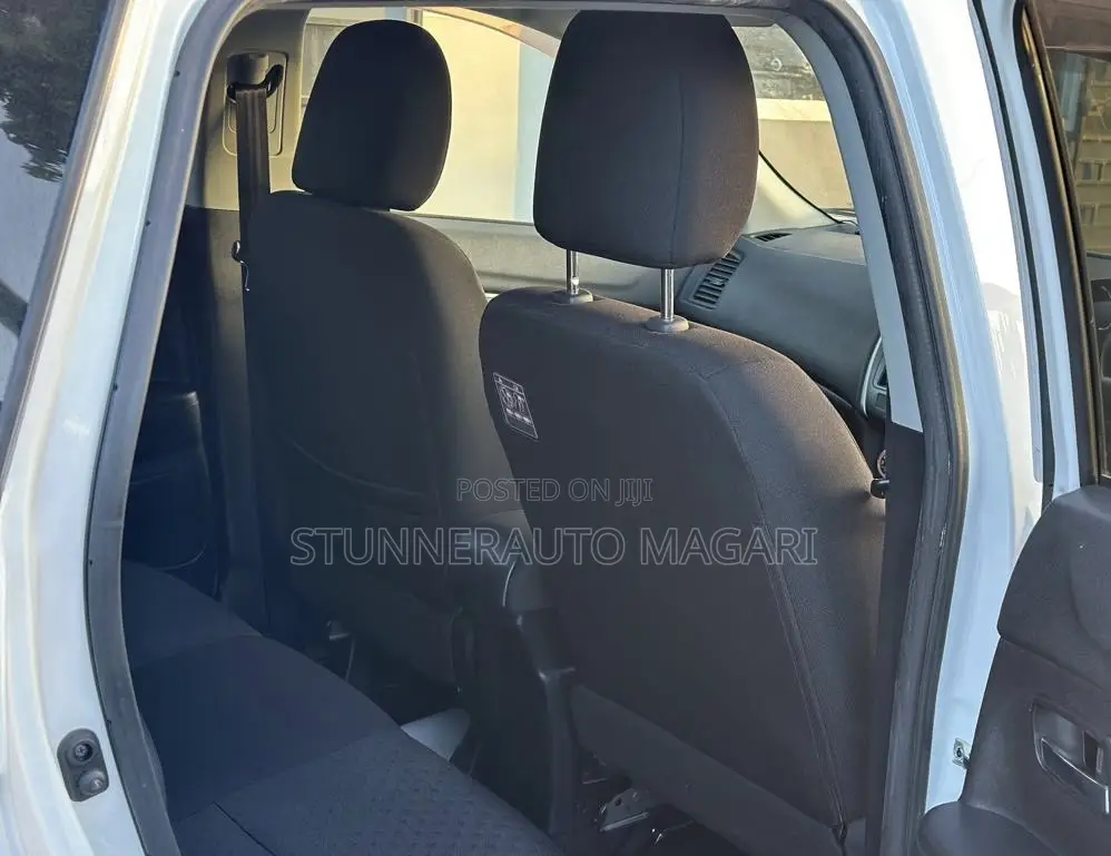 Mitsubishi RVR 2.0 2011 White