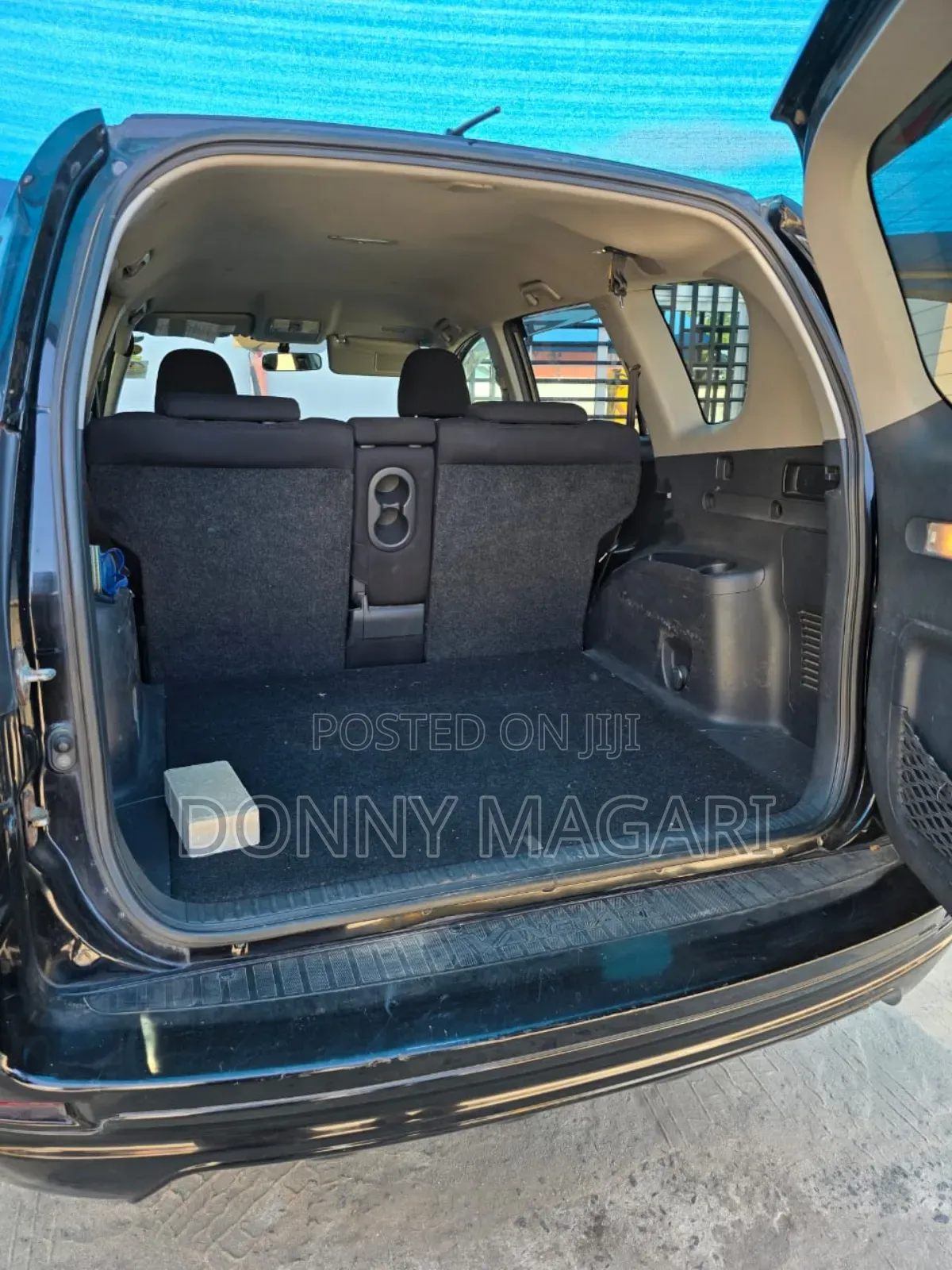 Toyota Vanguard 2010 Black