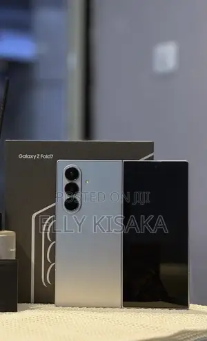 New Samsung Galaxy Z Fold7 256 GB Silver