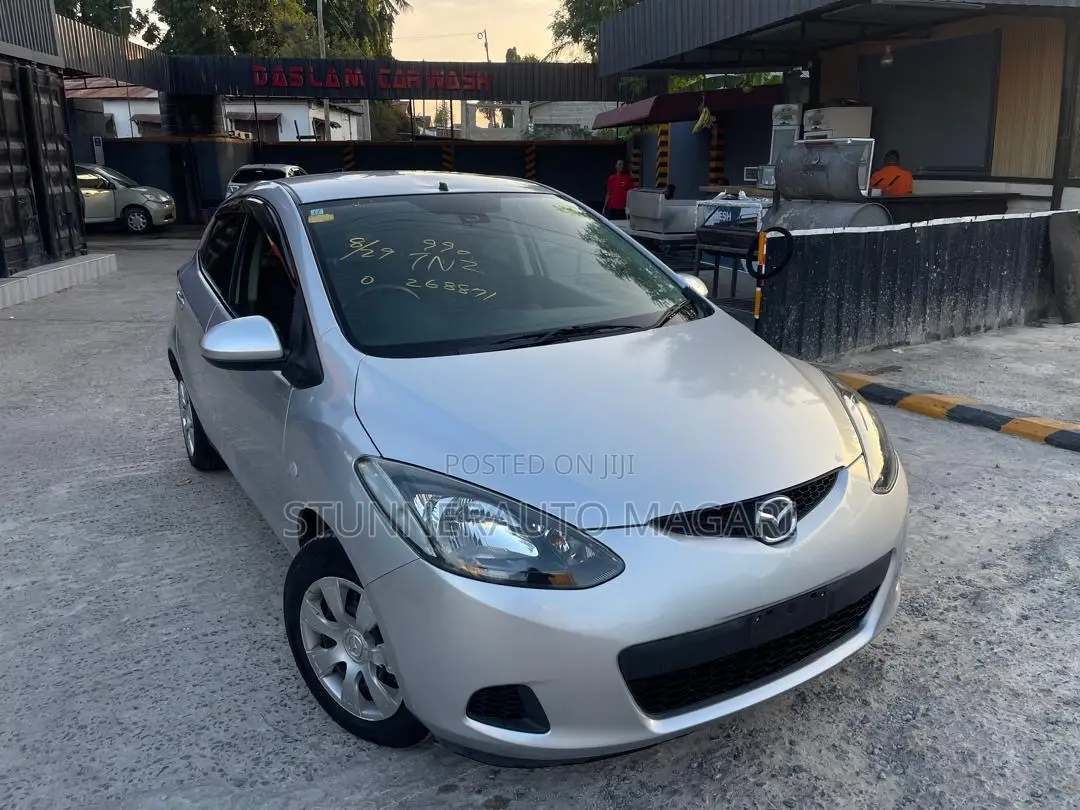 Mazda Demio 2009 Silver