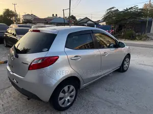 Mazda Demio 2009 Silver