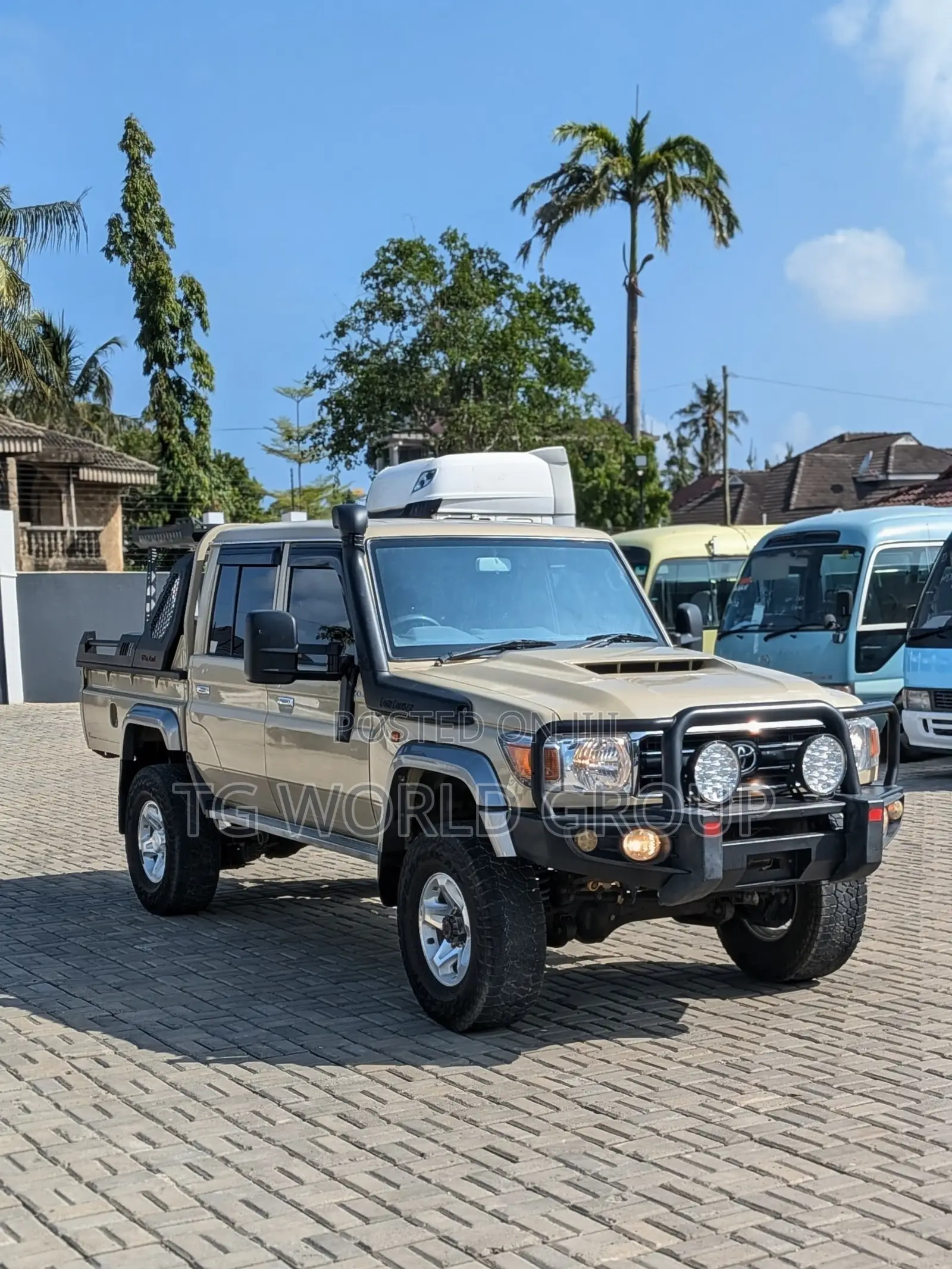 Toyota Land Cruiser 79 Series 2017 Beige