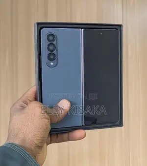 New Samsung Galaxy Z Fold4 256 GB Gray