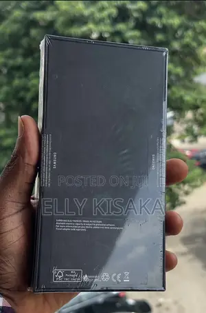 New Samsung Galaxy S22 Ultra 256 GB Black