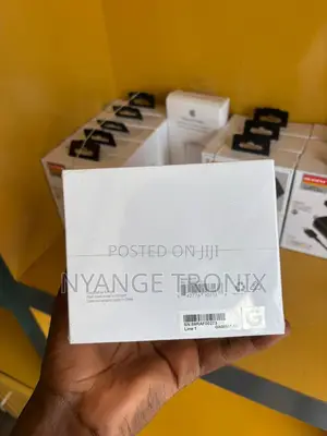 Original Google Pixel Magnetic Wireless Charger