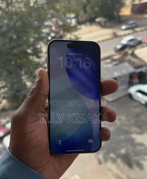 New Apple iPhone 15 Pro 128 GB Silver