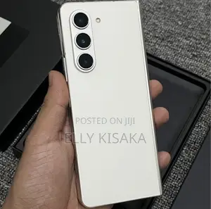 New Samsung Galaxy Z Fold 5 256 GB Silver