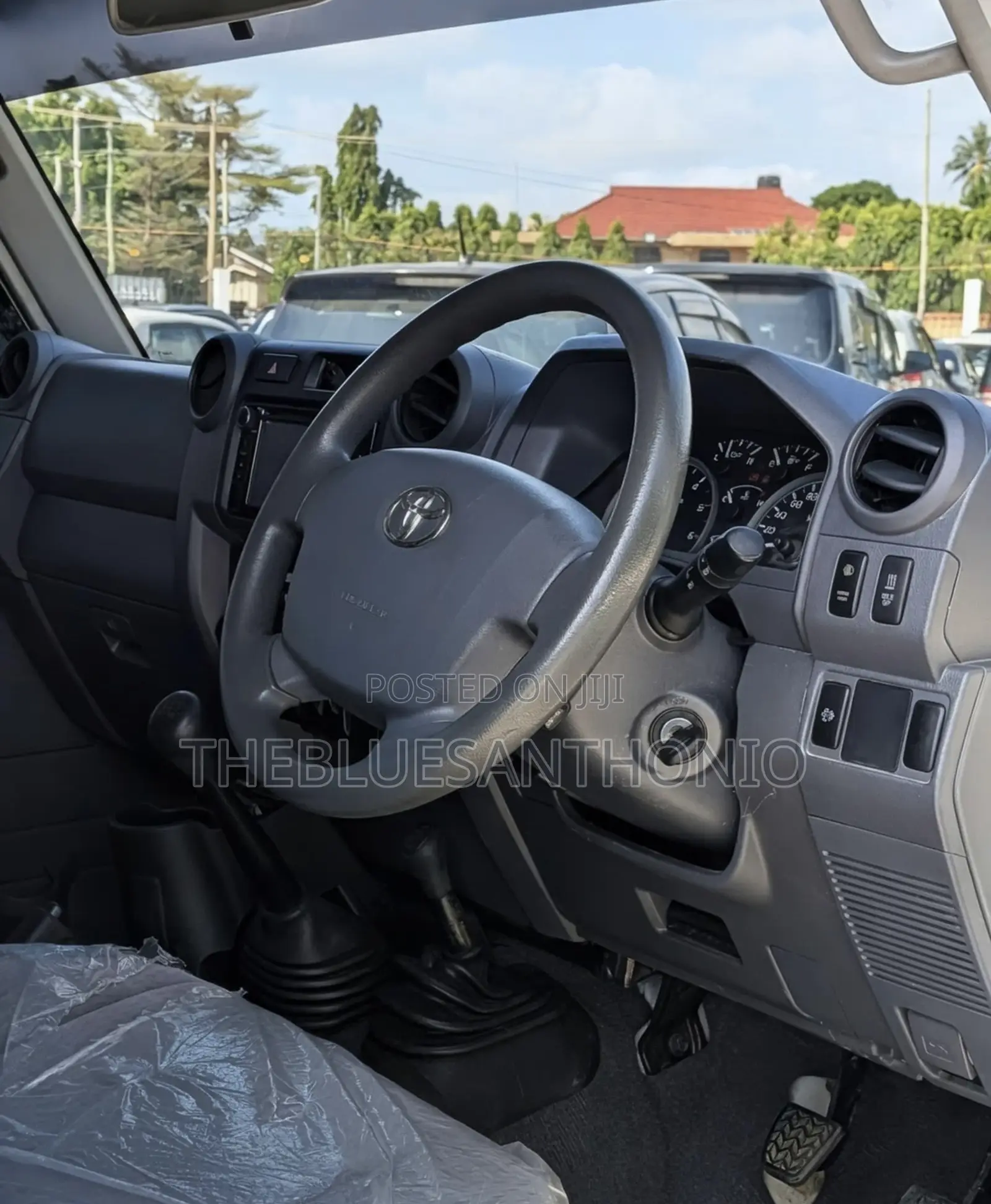 Toyota Land Cruiser 2021 Silver