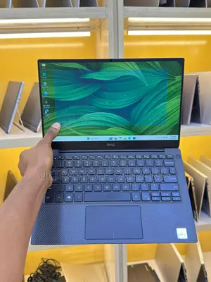 New Laptop Dell XPS 13 8GB Intel Core I5 SSD 512GB