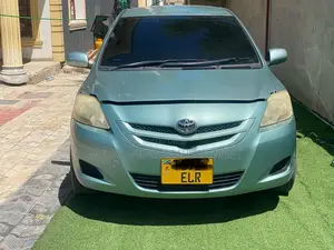 Toyota Belta 2006 Green
