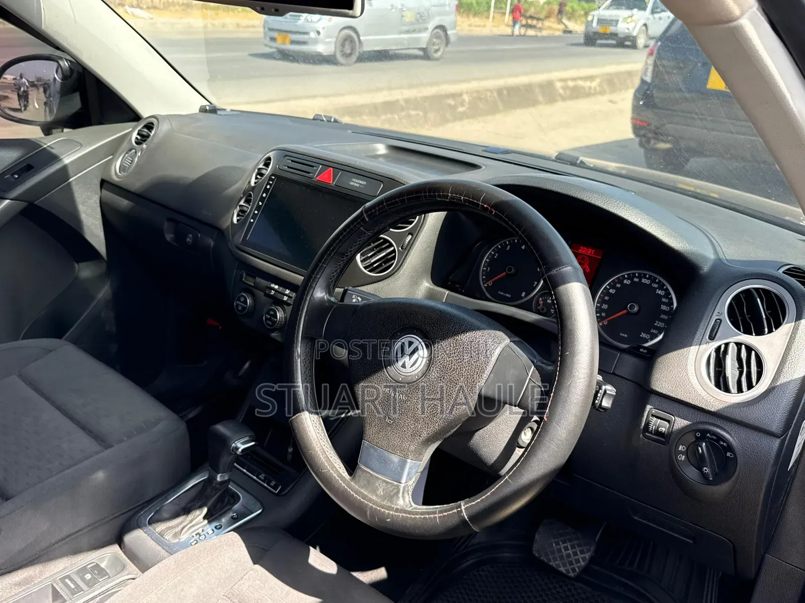 Volkswagen Tiguan 2010 Black