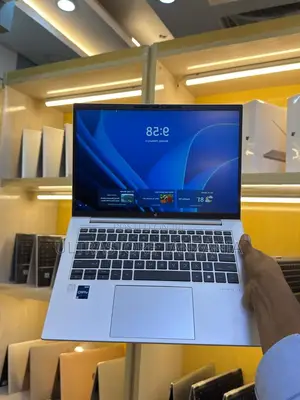 New Laptop HP EliteBook 840 G9 16GB Intel Core I5 SSD 512GB