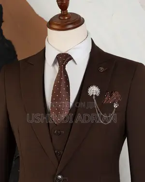 Suti Ya Hadhi Ya Kifalme–Regal Elegance Suit