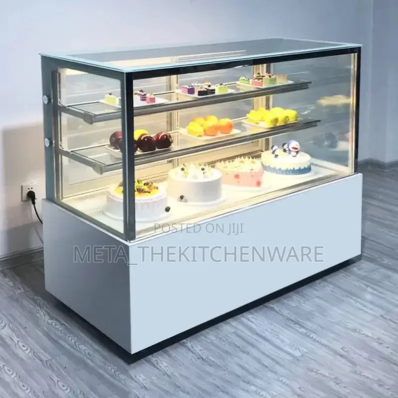 Commercial Square Refrigerated Cake Showcase 1.5mt
