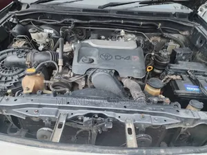 Toyota Hilux 2010 Gray