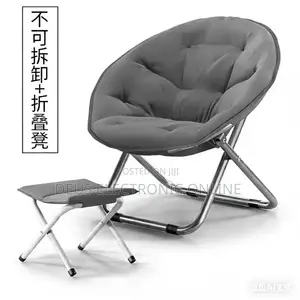 Moon-Shaped Folding Chair Set 