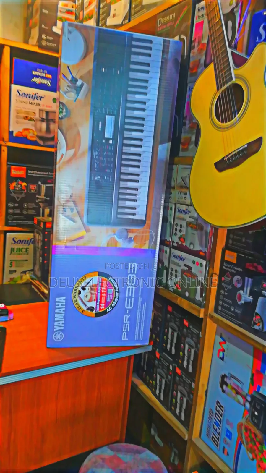 Keyboard Yamaha PSR E_383_____