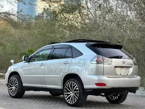 Toyota Harrier 2004 Silver