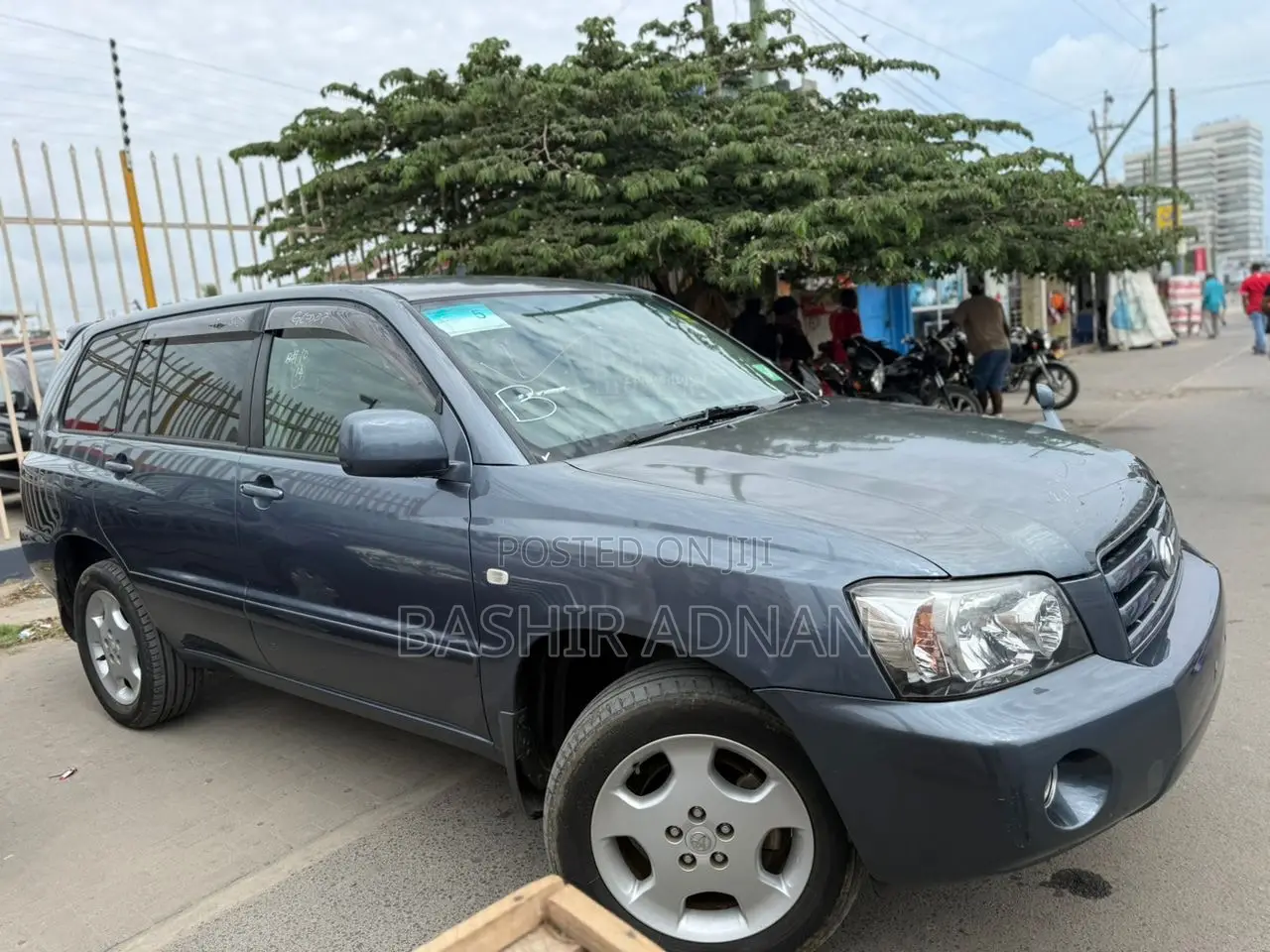 Toyota Kluger 2004 Gray
