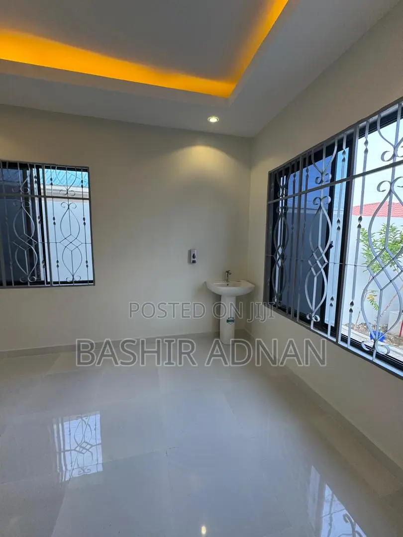 4bdrm House in Mbweni for sale