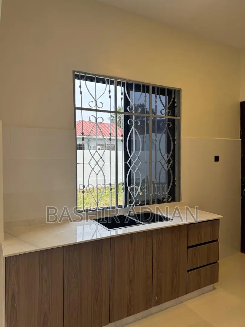 4bdrm House in Mbweni for sale