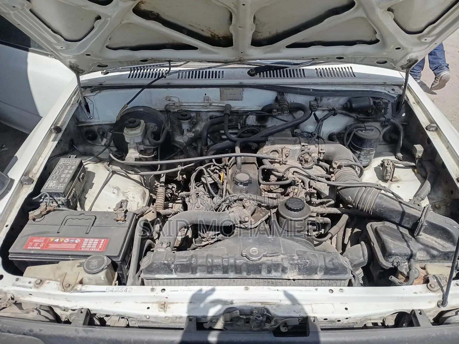 Toyota Hilux 1994 White