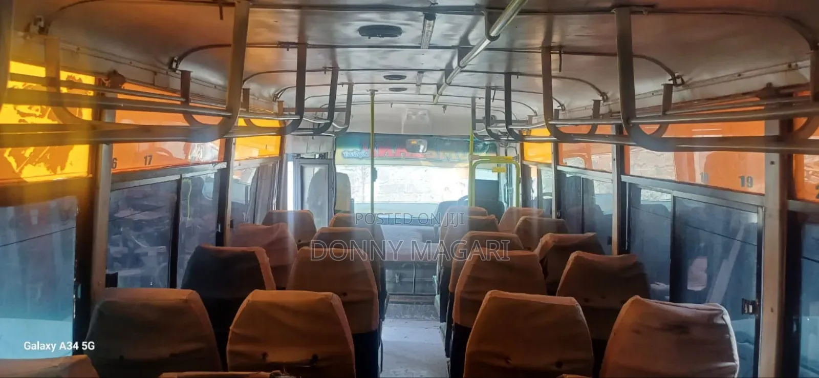 Tata Starbus Ultra Skool 2005 Gold
