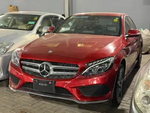 Mercedes-Benz C-Class 2015 Red