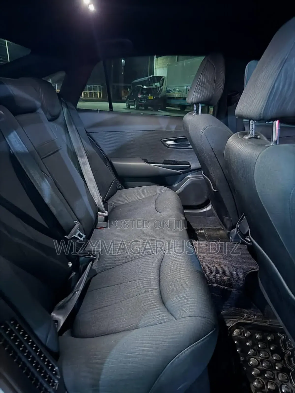 Toyota Crown 2018 White