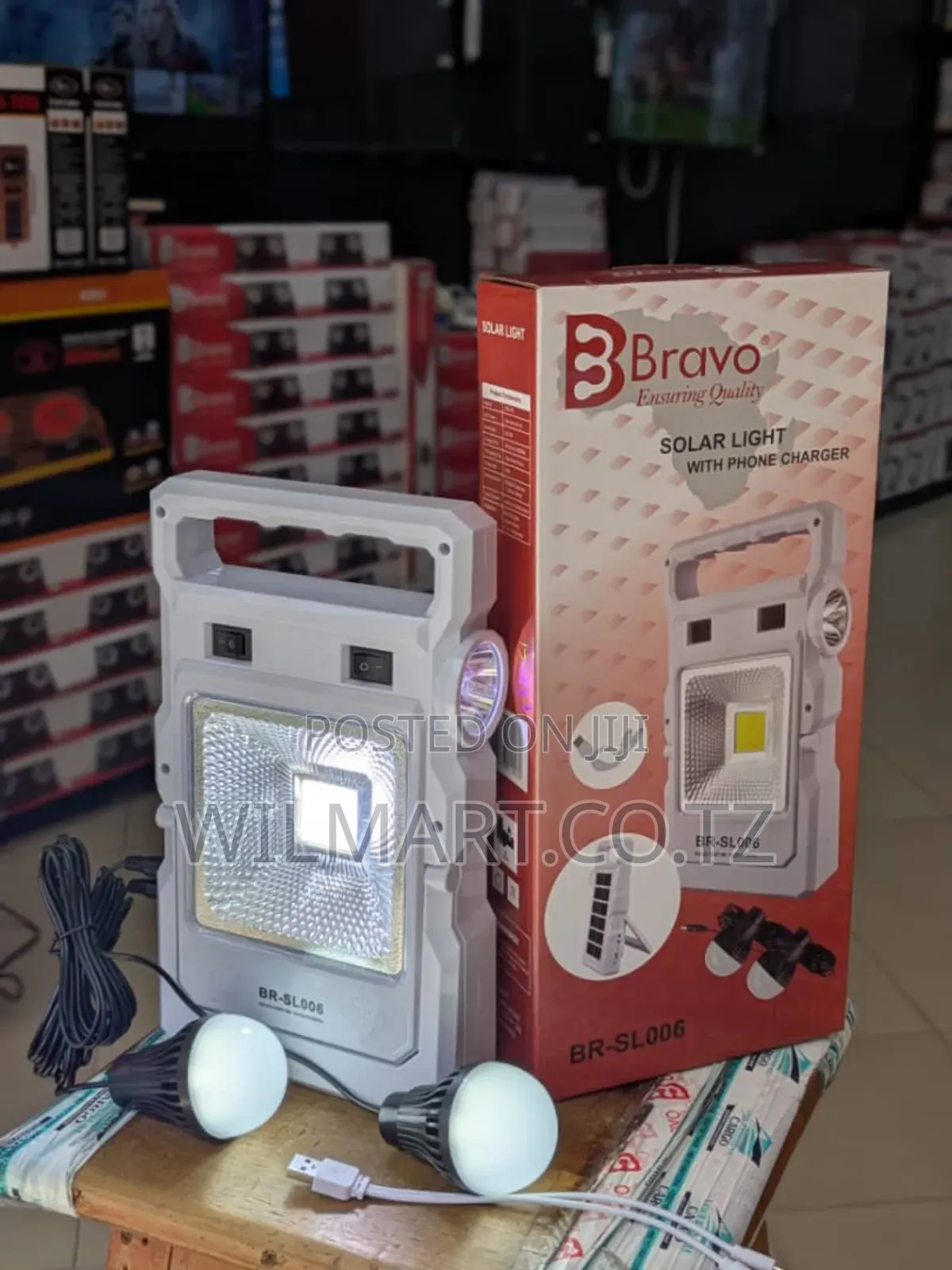 Solar Light With Phone Charger Br-Sl006 - Brv230l