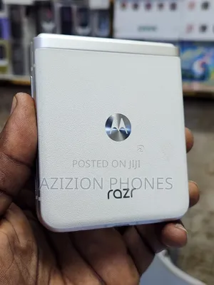 Motorola Razr 40s 256 GB White