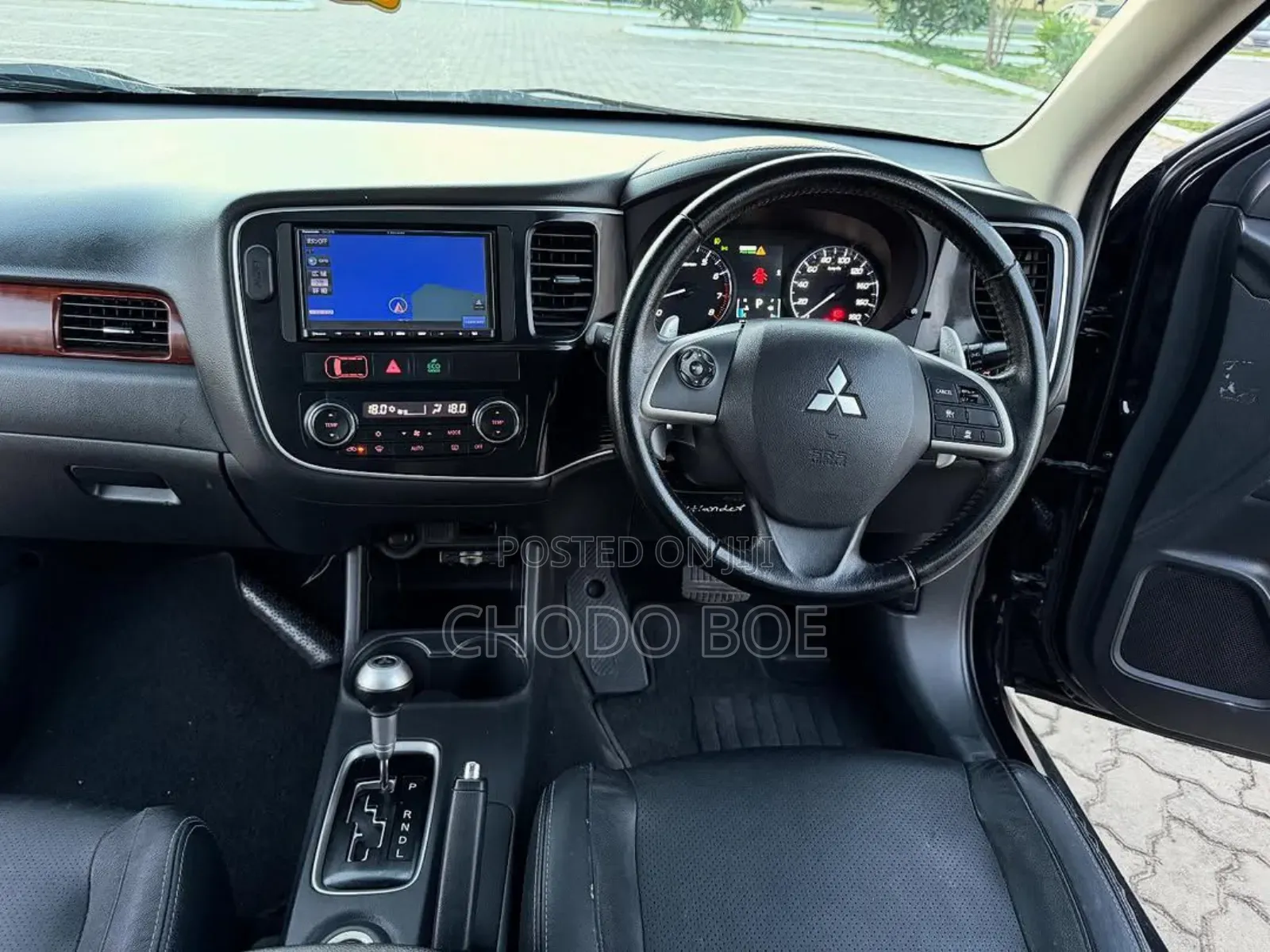 Mitsubishi Outlander 2015 Black