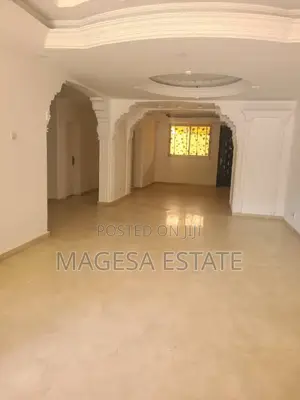4bdrm Villa in Oysterbay for rent