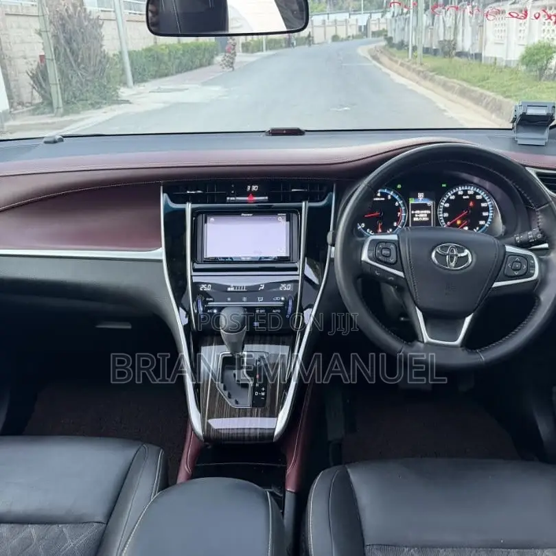 Toyota Harrier 2015 White