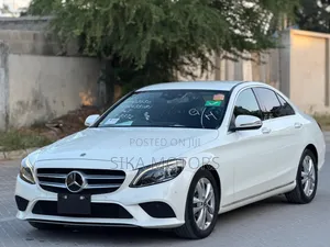 Mercedes-Benz C220 2018 White