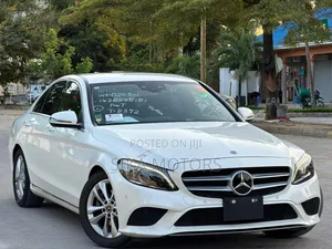 Mercedes-Benz C220 2018 White