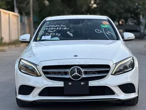Mercedes-Benz C220 2018 White