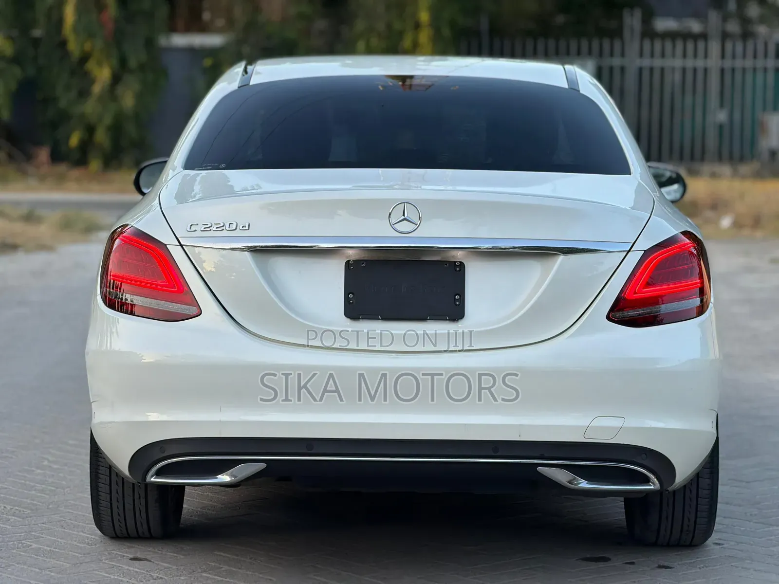 Mercedes-Benz C220 2018 White