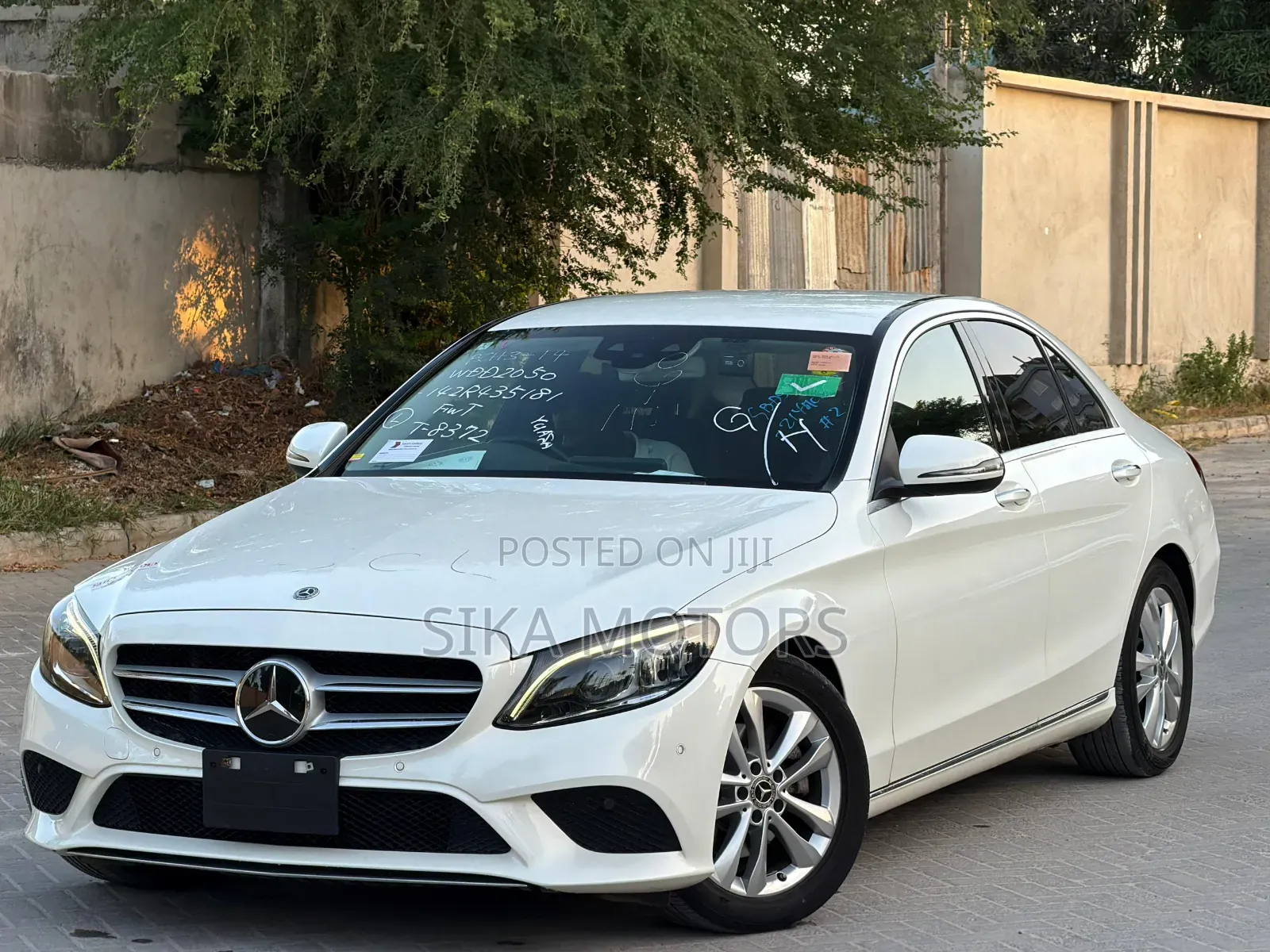 Mercedes-Benz C220 2018 White