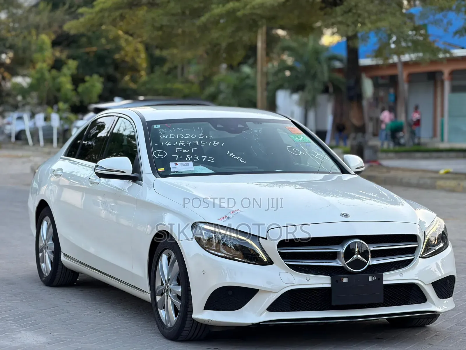 Mercedes-Benz C220 2018 White