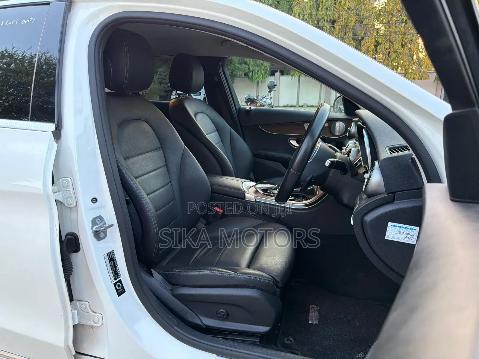 Mercedes-Benz C220 2018 White