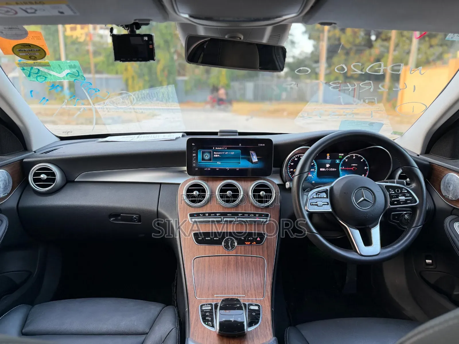 Mercedes-Benz C220 2018 White