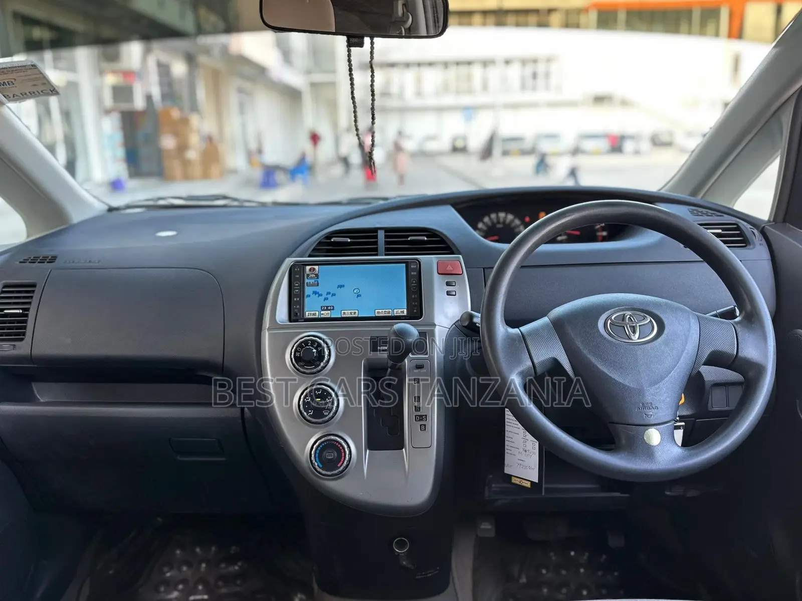 Toyota Ractis 2007 Gray