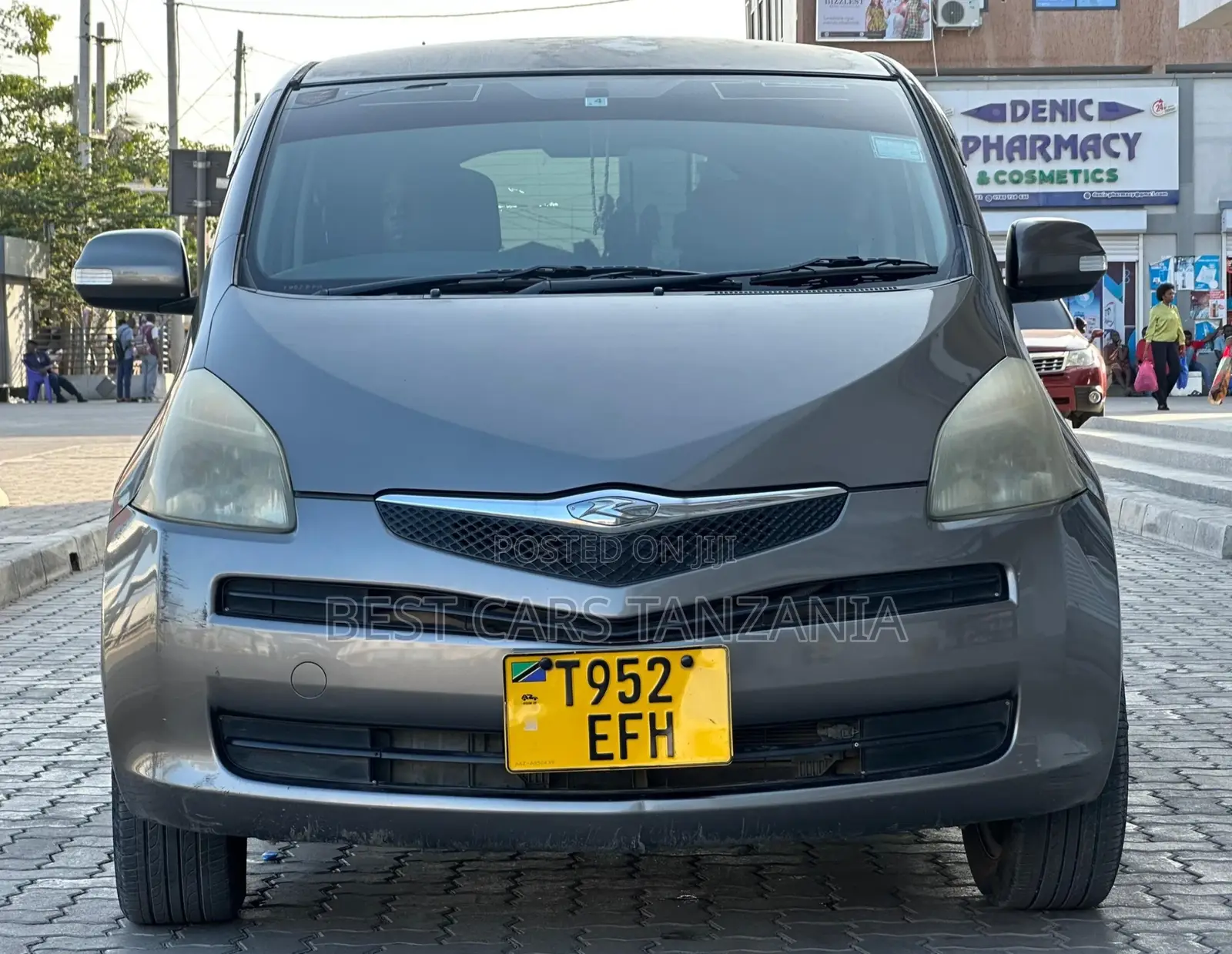 Toyota Ractis 2007 Gray