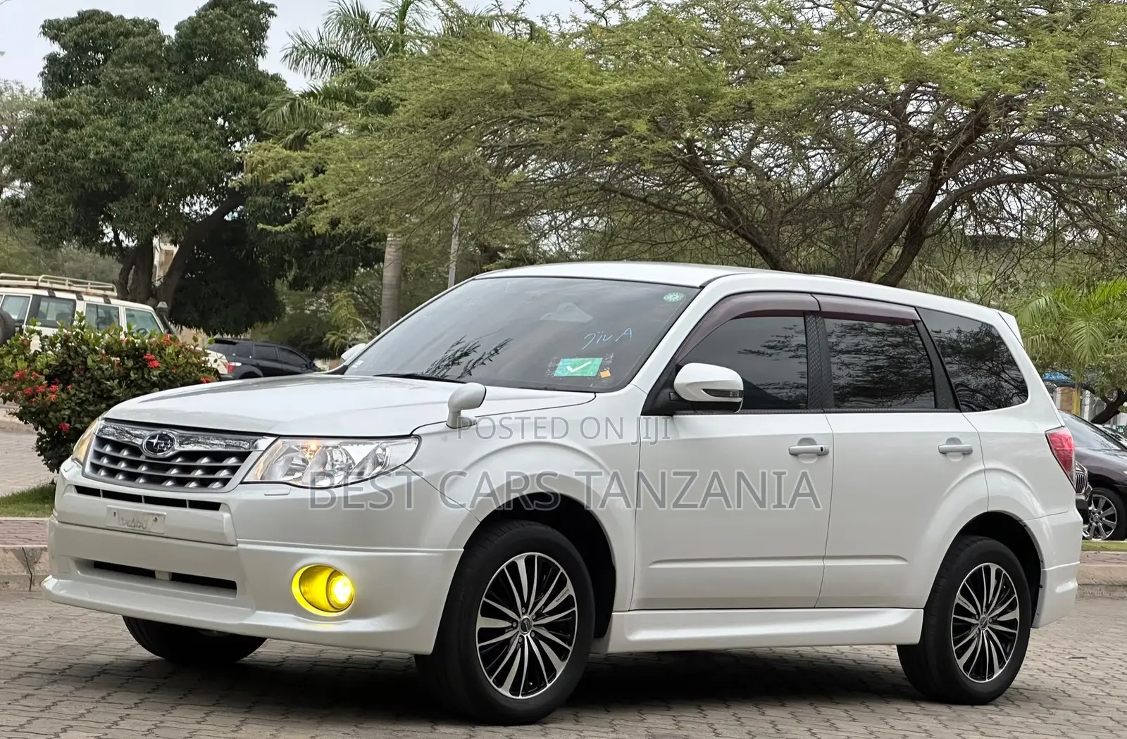 Subaru Forester 2011 Silver