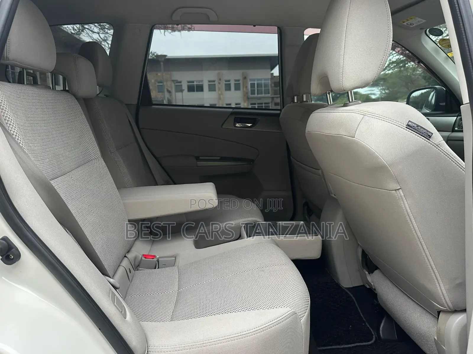 Subaru Forester 2011 Silver